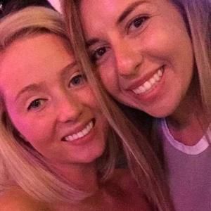 Meet your Posher, Savannah