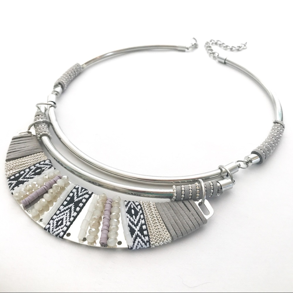 Alice's Chic Boutique necklace