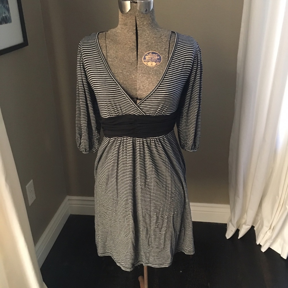 Velvet torch dress with bow.