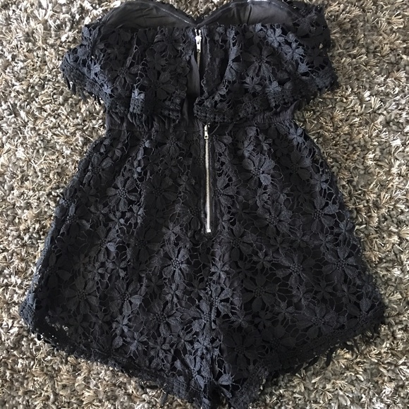 Crochet black romper - Picture 3 of 3