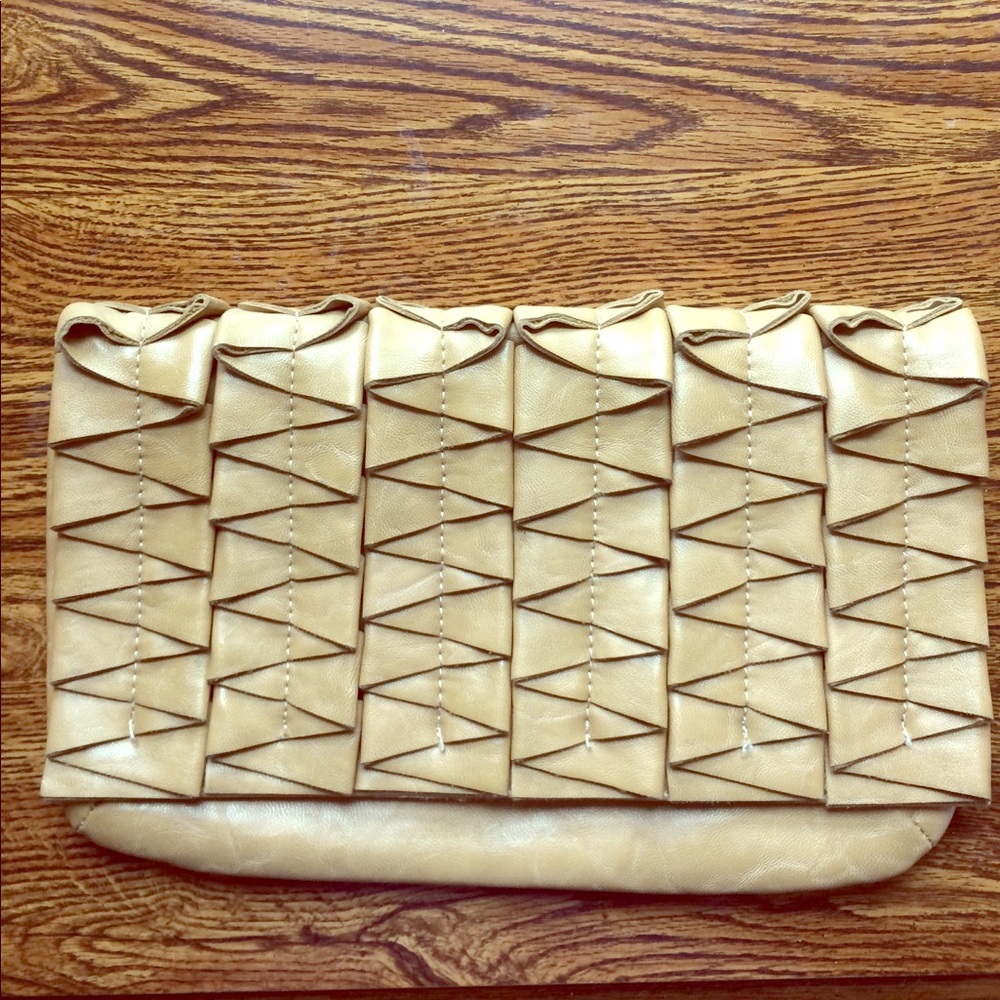 ❤️Street Level Mustard Handbag/Clutch 👜