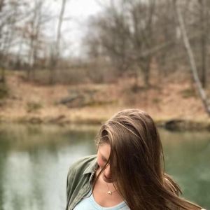 Meet your Posher, Kelsey