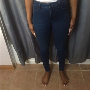 Abercrombie & Fitch high-waisted stretch jeans