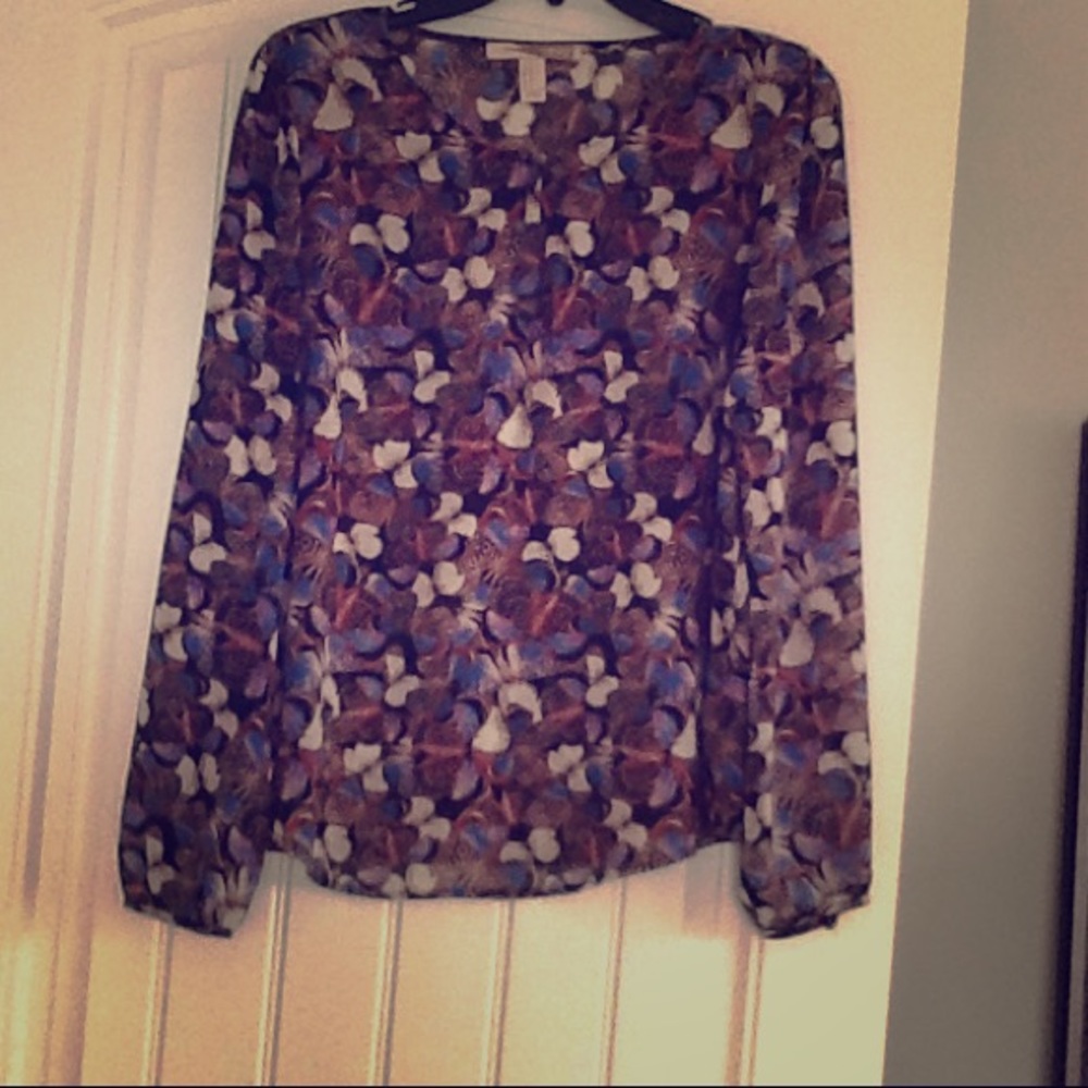 Keyhole Front Butterfly Print Blouse