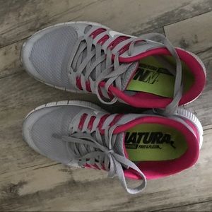 Silver Nike Free 5.0+