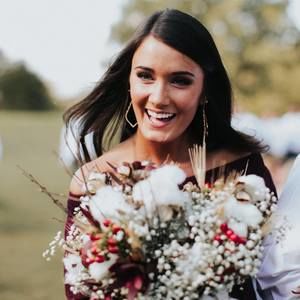 Meet your Posher, Kayla