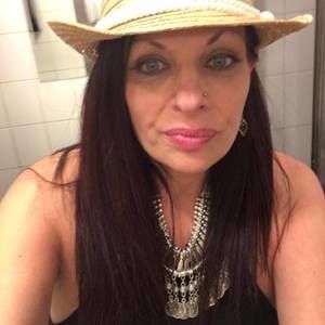 Meet your Posher, Sheryl
