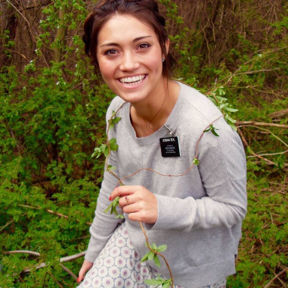 Meet your Posher, Elizabeth