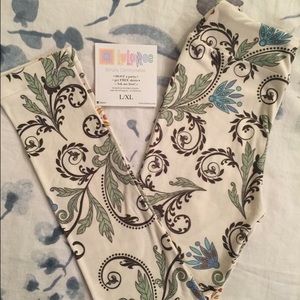 LuLaRoe Leggings!!