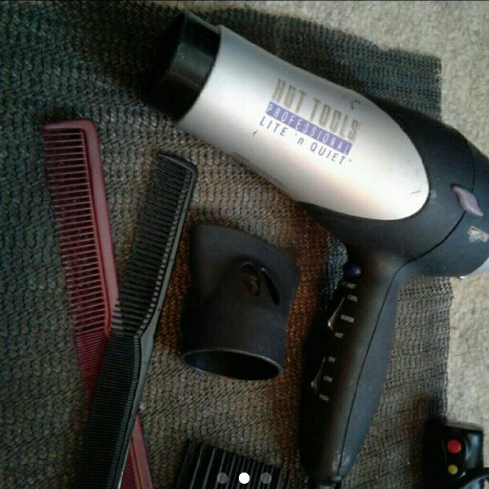 Hot Tools Blow Dryer