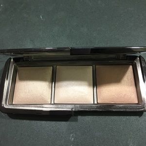 Hourglass Ambient Lighting Palette