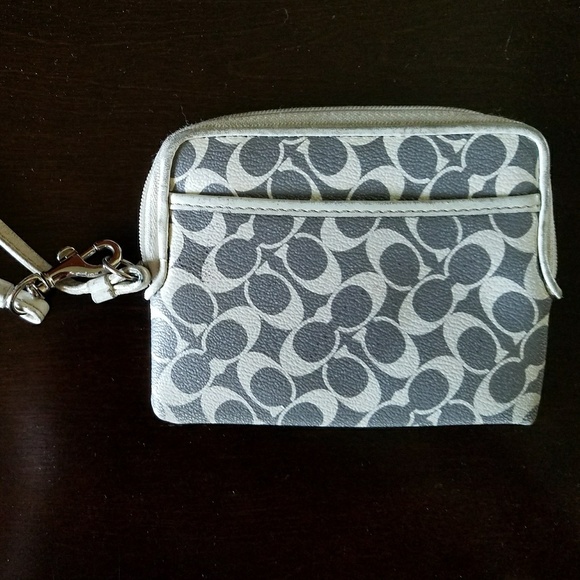 SOLD! Authentic Coach wristlet - Picture 3 of 5