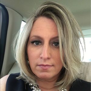 Meet your Posher, Stacy