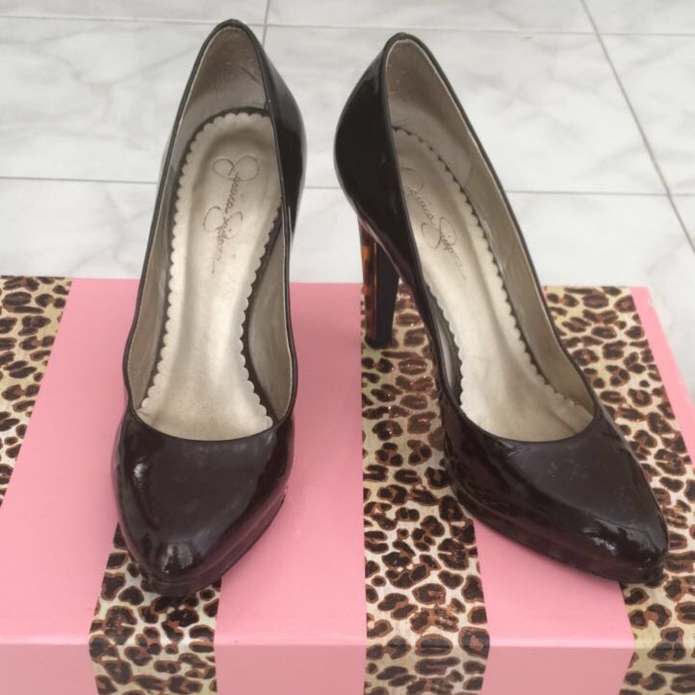 Brown and animal print heel.