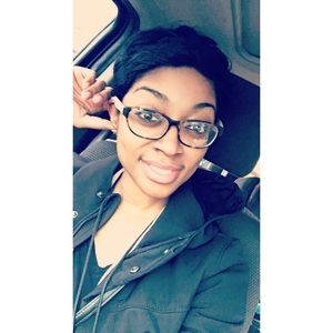 Meet your Posher, Ericka