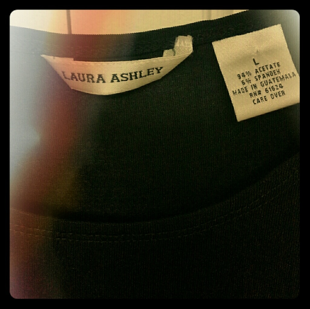 Laura Ashley Classic Knit Shell