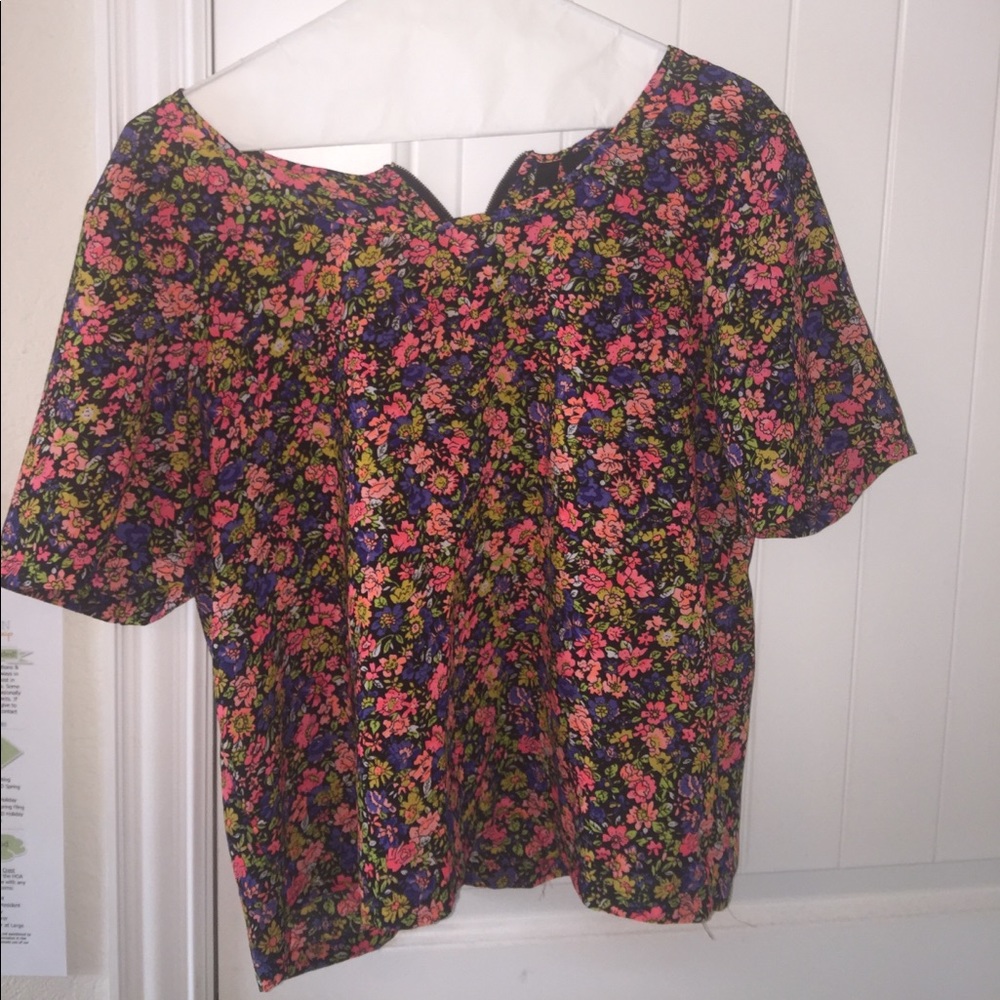 flower shirt with neon colors