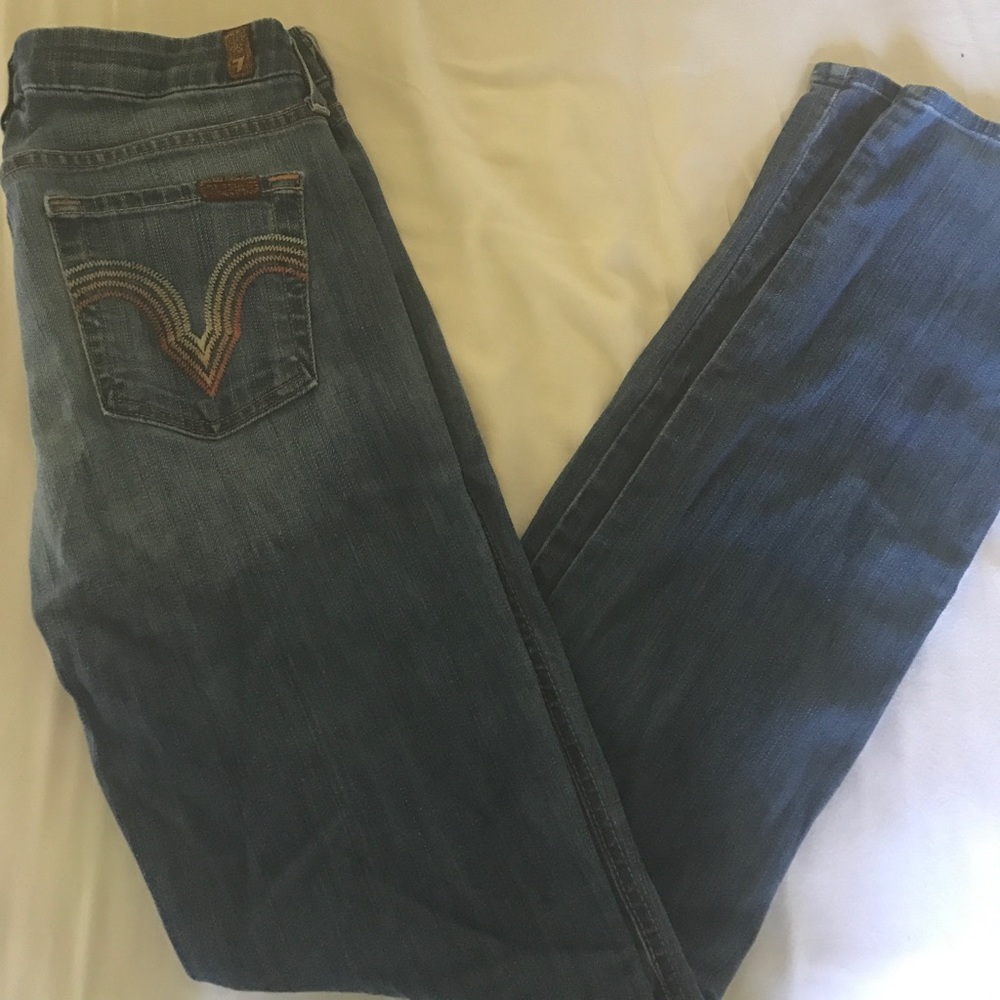 Jeans - Picture 1 of 3