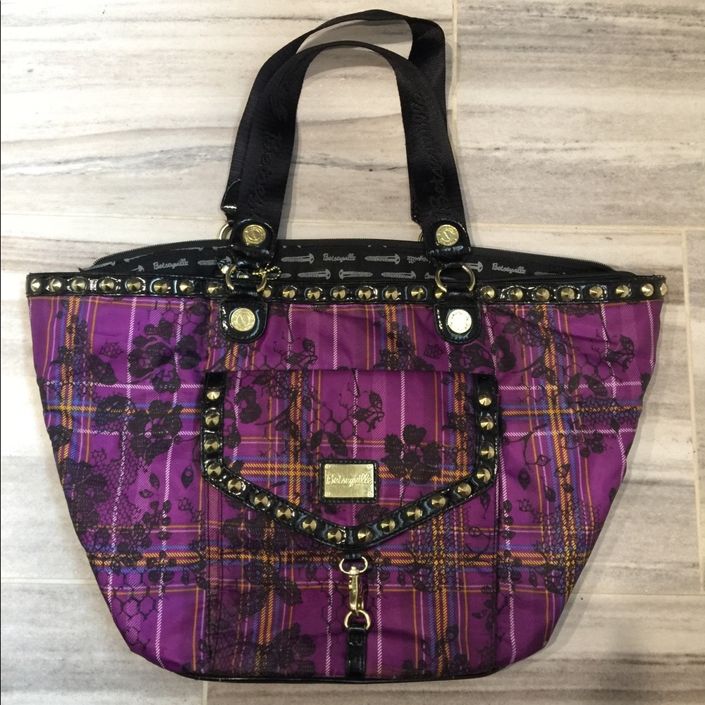 Betsy Johnson purple shoulder bag