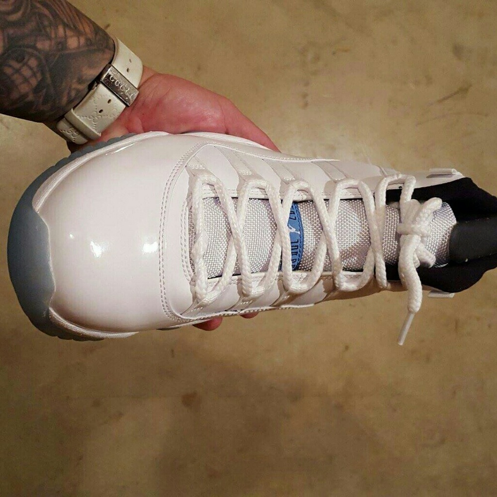 Legend blues 11's - Picture 2 of 3