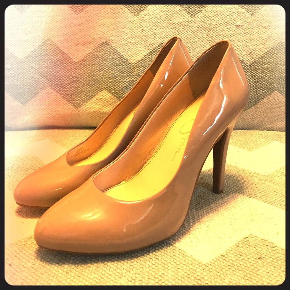 Nude Heels ‼️shiny💛💛
