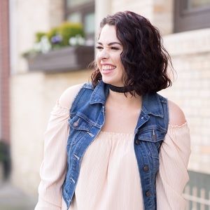 Meet your Posher, Brittney