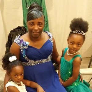 Meet your Posher, Gwendolyn