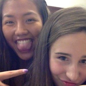 Meet your Posher, Olivia