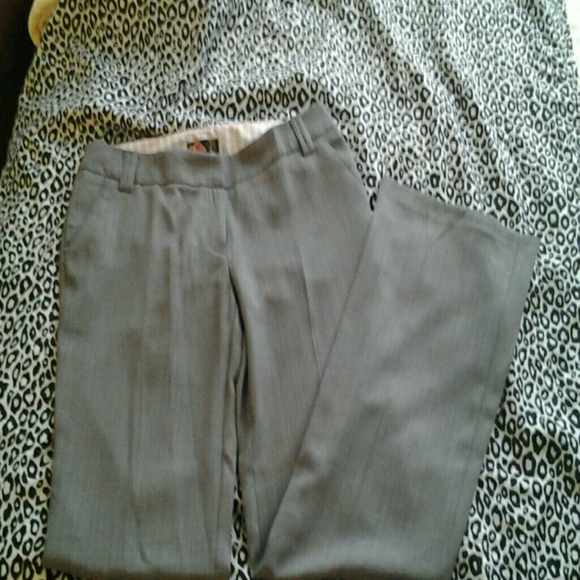 New Forever 21 Grey 4 pocket dress slacks - Picture 1 of 3