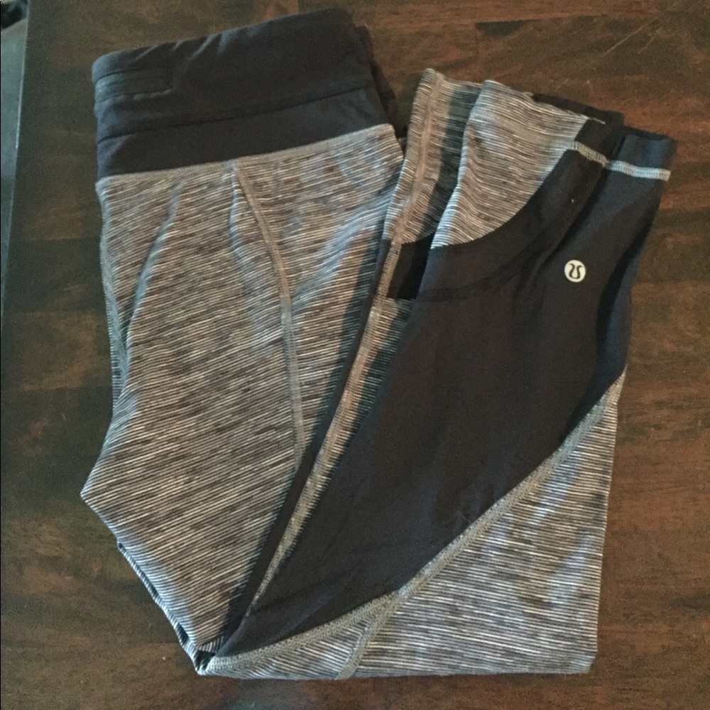 Lululemon run inspire crop