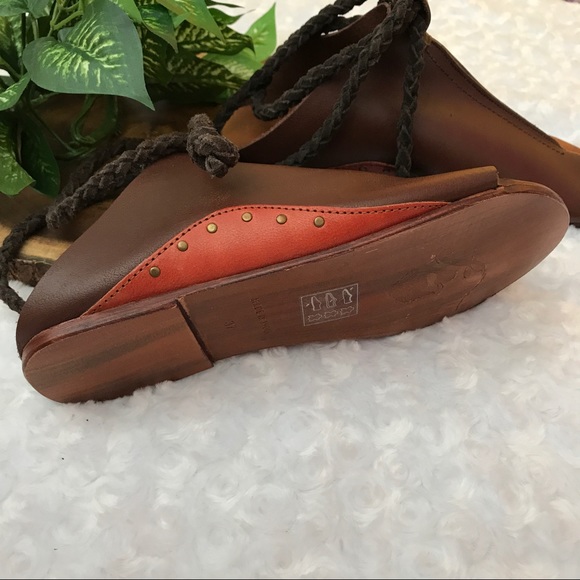 πΈNEW Mahogany Free People Cherry Valley Sandals - Picture 3 of 5