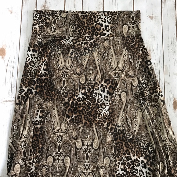 LuLaRoe Azure Skirt - Picture 1 of 2