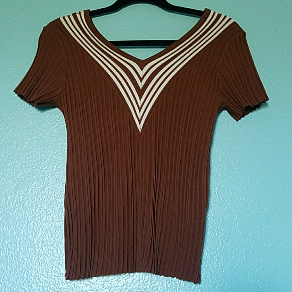 Super cute top from Pum Bum.