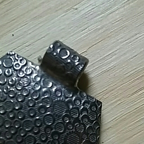 Pendant - Picture 3 of 3