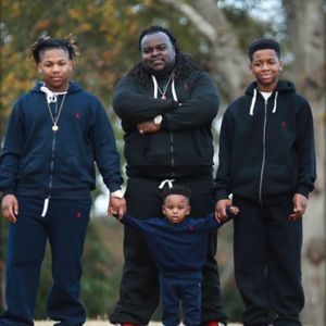 Meet your Posher, Leslie