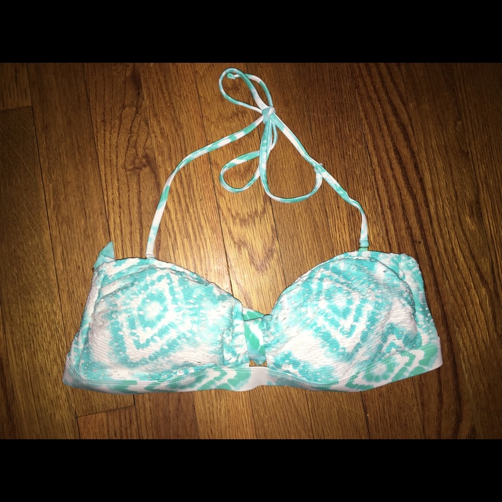 Bikini top