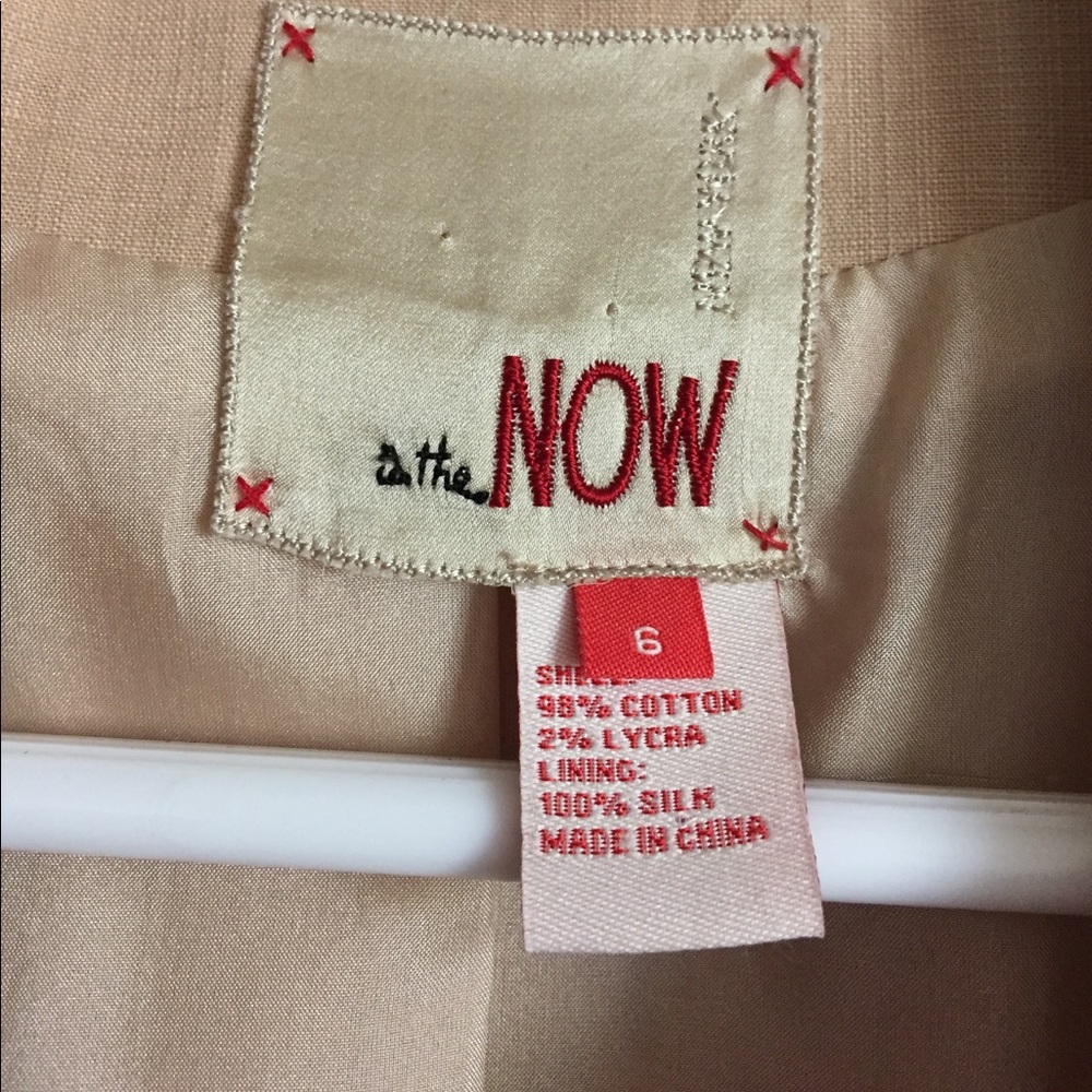 In the now jacket - Picture 3 of 4