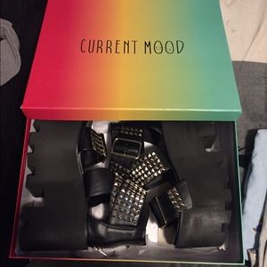 Current Mood studded platform sandals size 10
