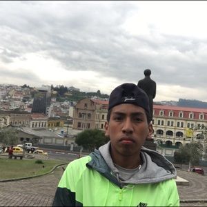 Meet your Posher, Hagui