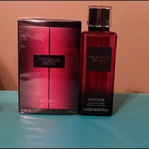 .Victoria's Secret Intense Bundle. NIB.
