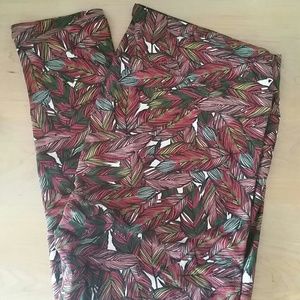 LuLaRoe TC Feather Leggings