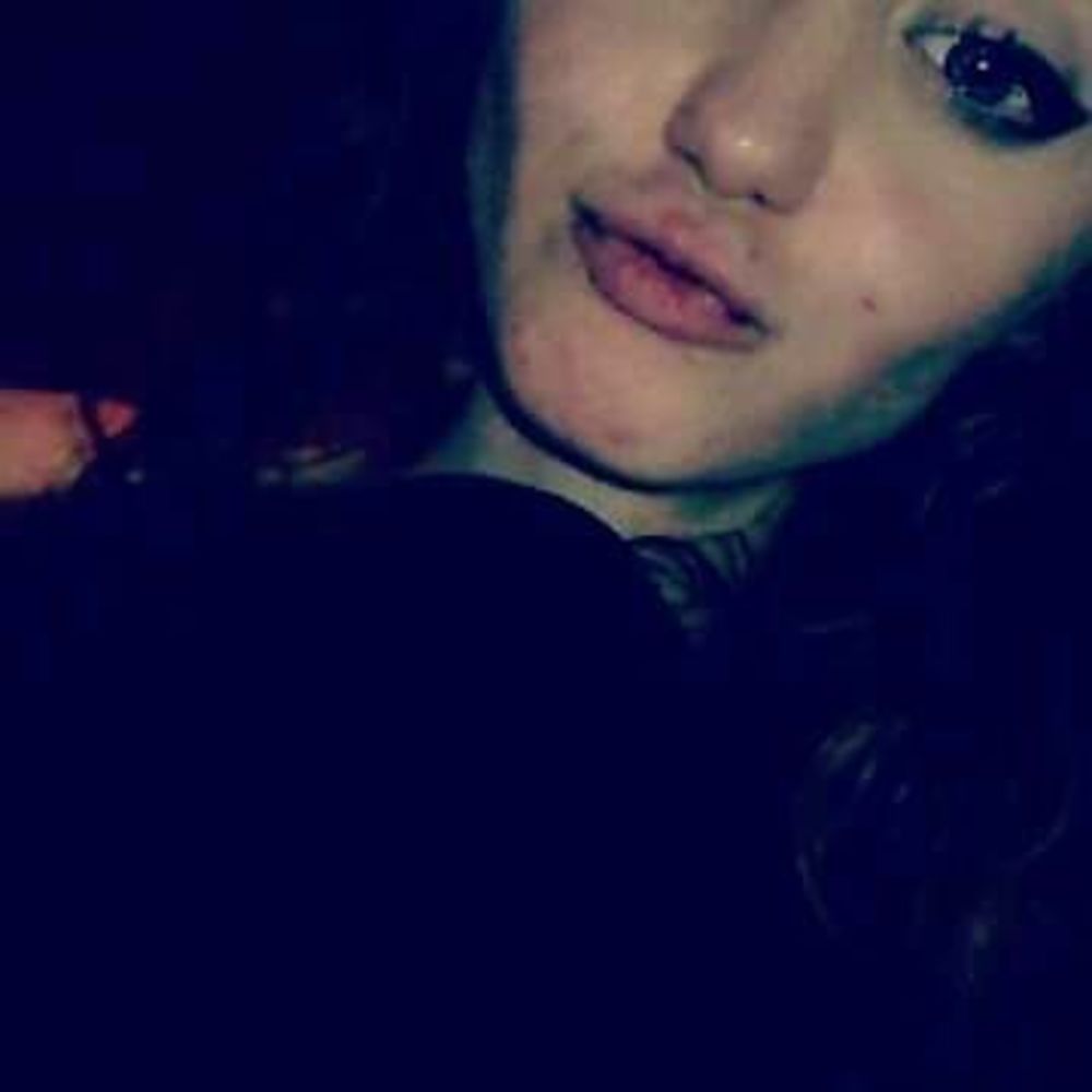 Meet your Posher, Jade