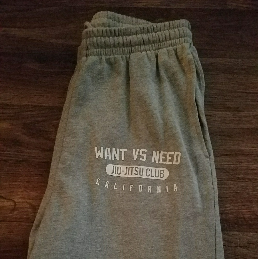 Medium Want vs Need sweat pants