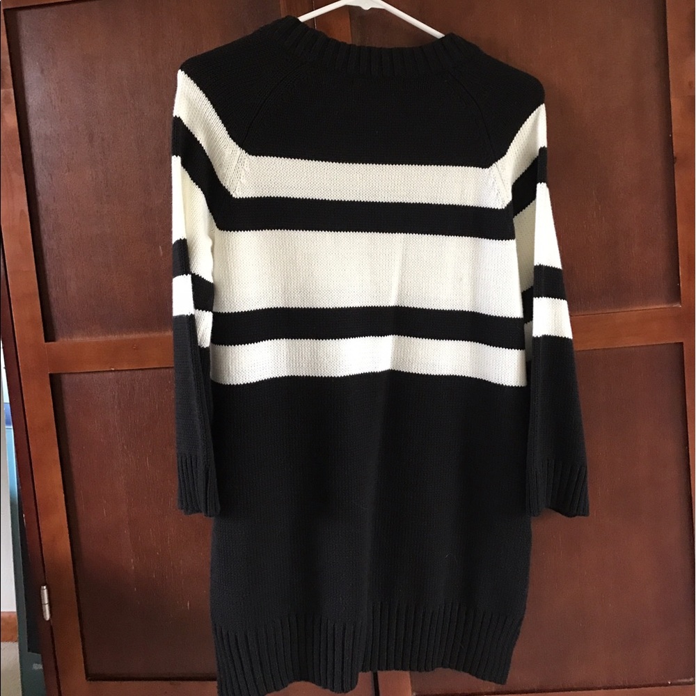 Sweater - Picture 2 of 2