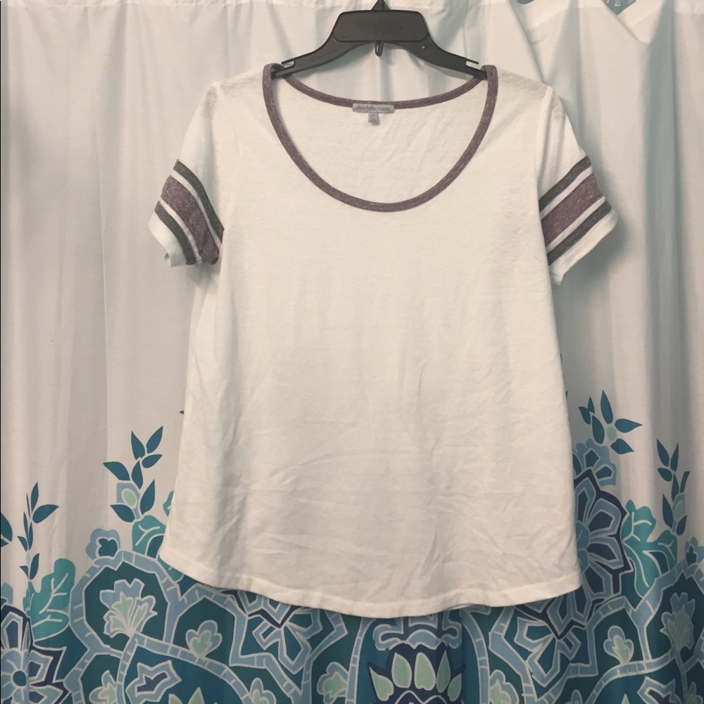SOLD // Charlotte Russe basic tee