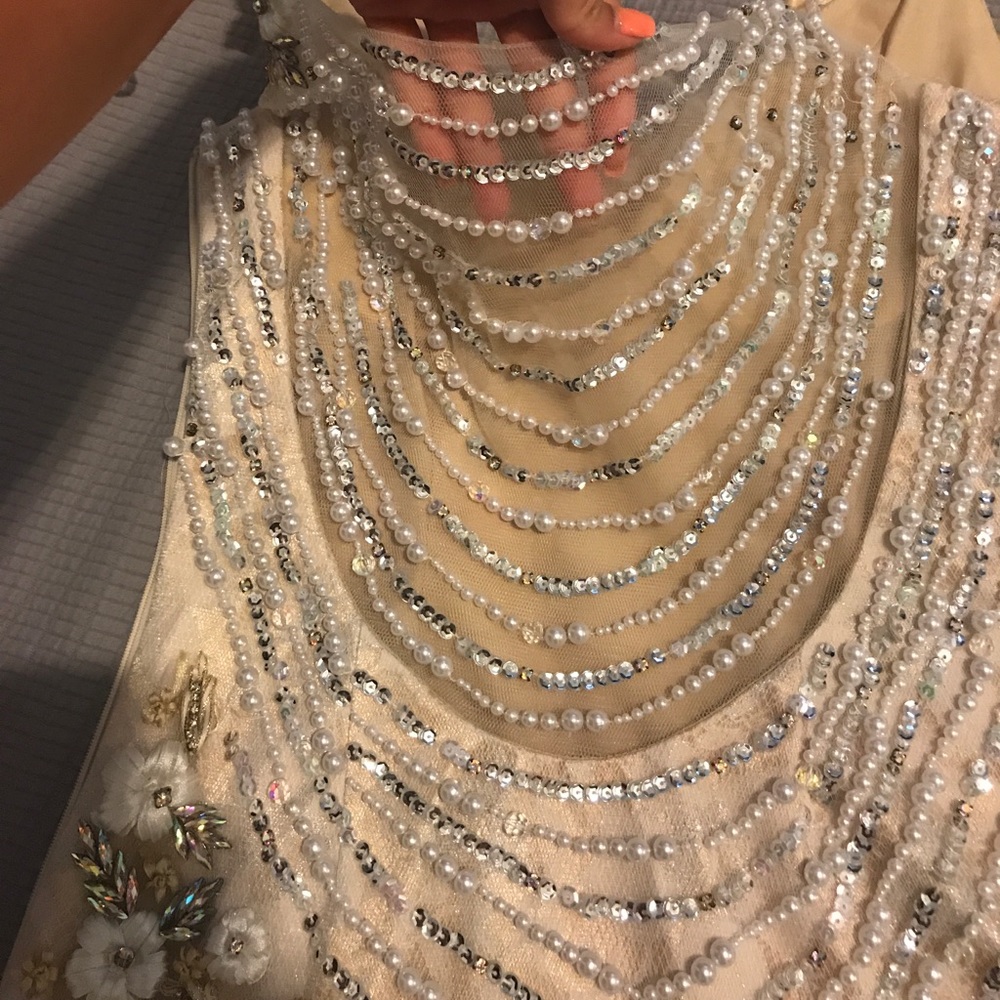 Dress - Picture 3 of 4