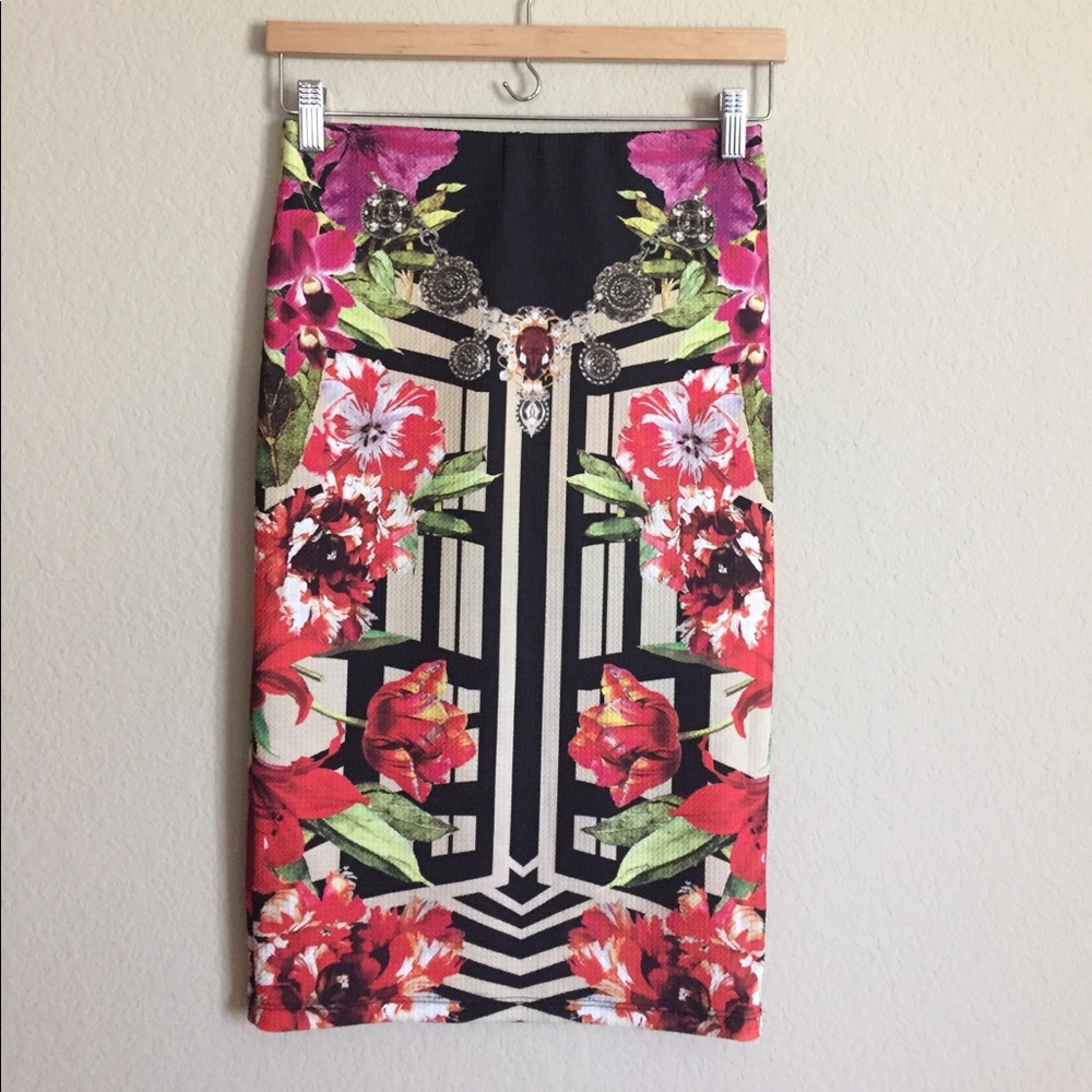 La Senorita Jolie skirt