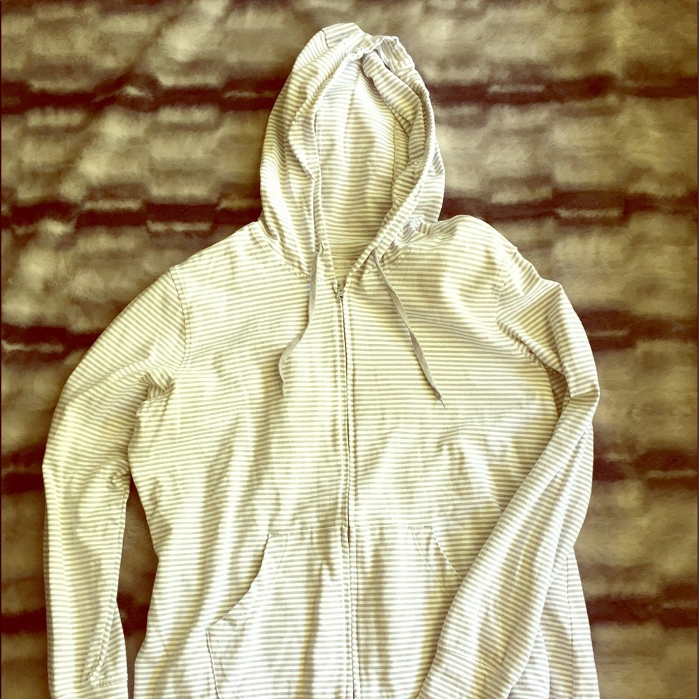 GapBody Hoodie