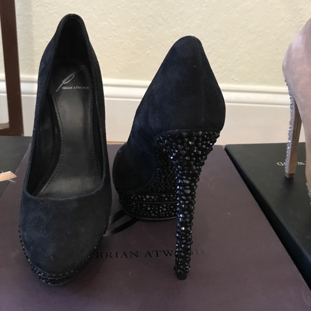 Brian Atwood Black Suede 36/6 M Francoise