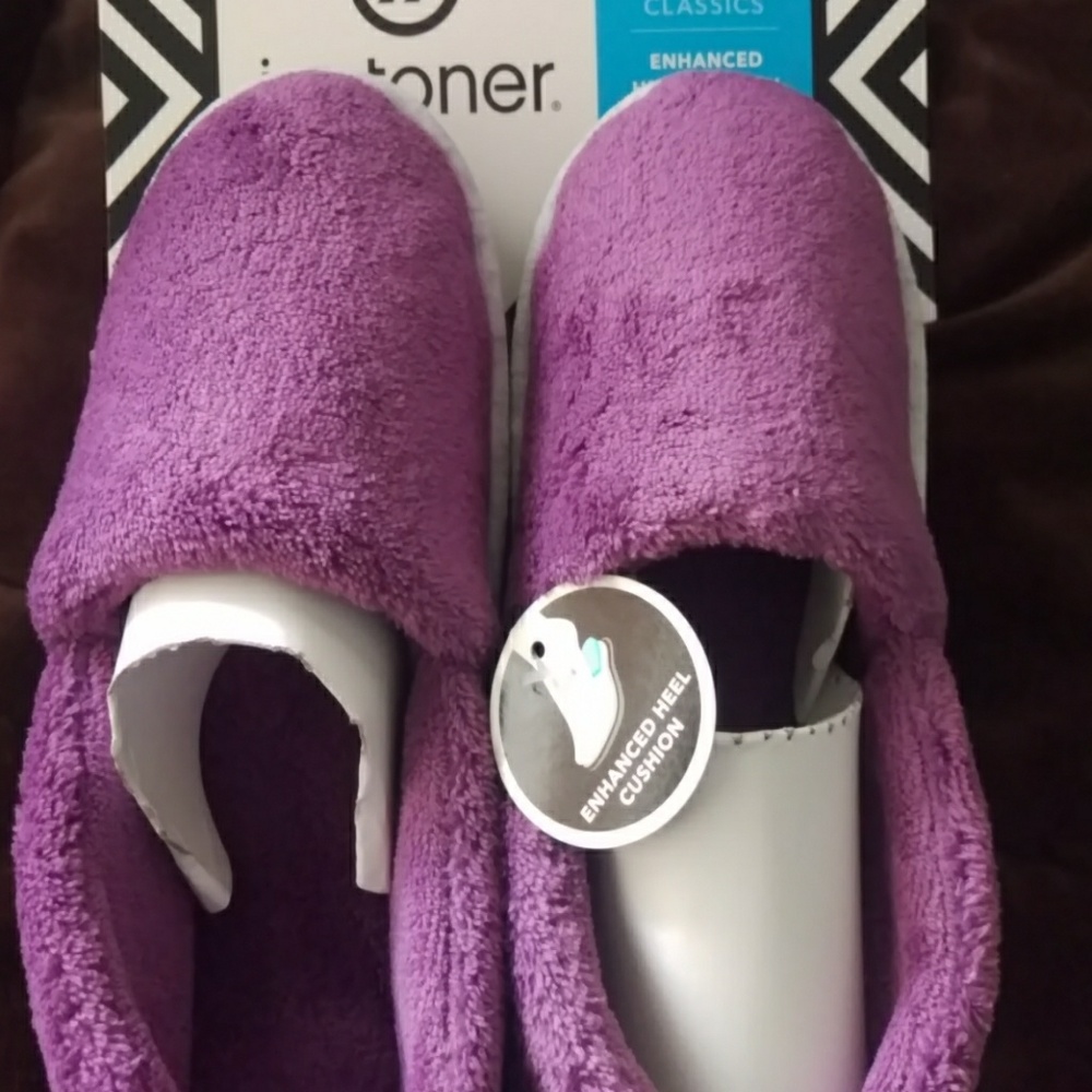 women's enhanced heel cushion slippers